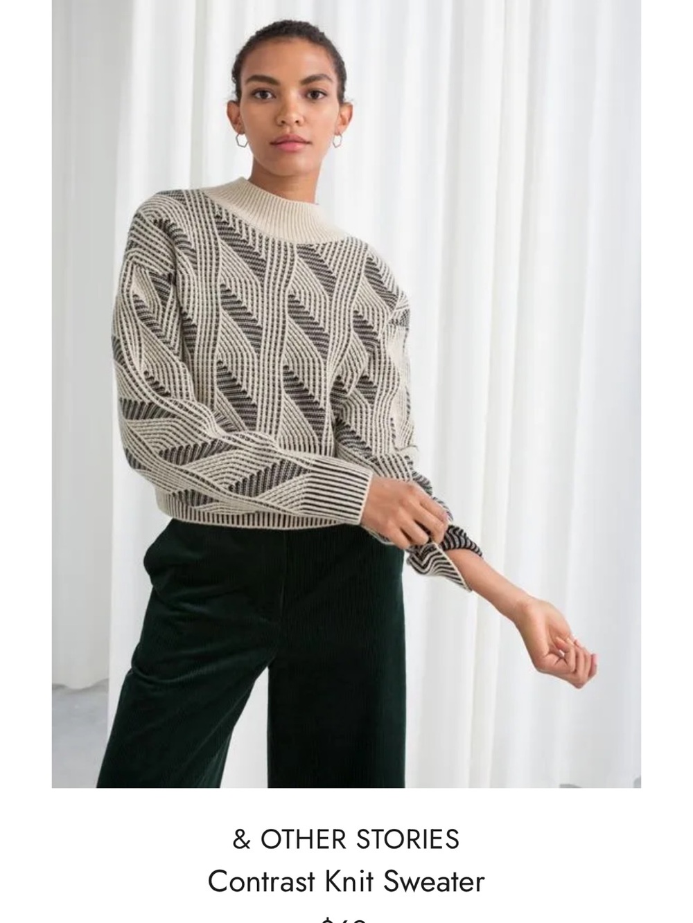 & Other Stories Geometric Contrast Crewneck Sweater in Cream and Black Size S
